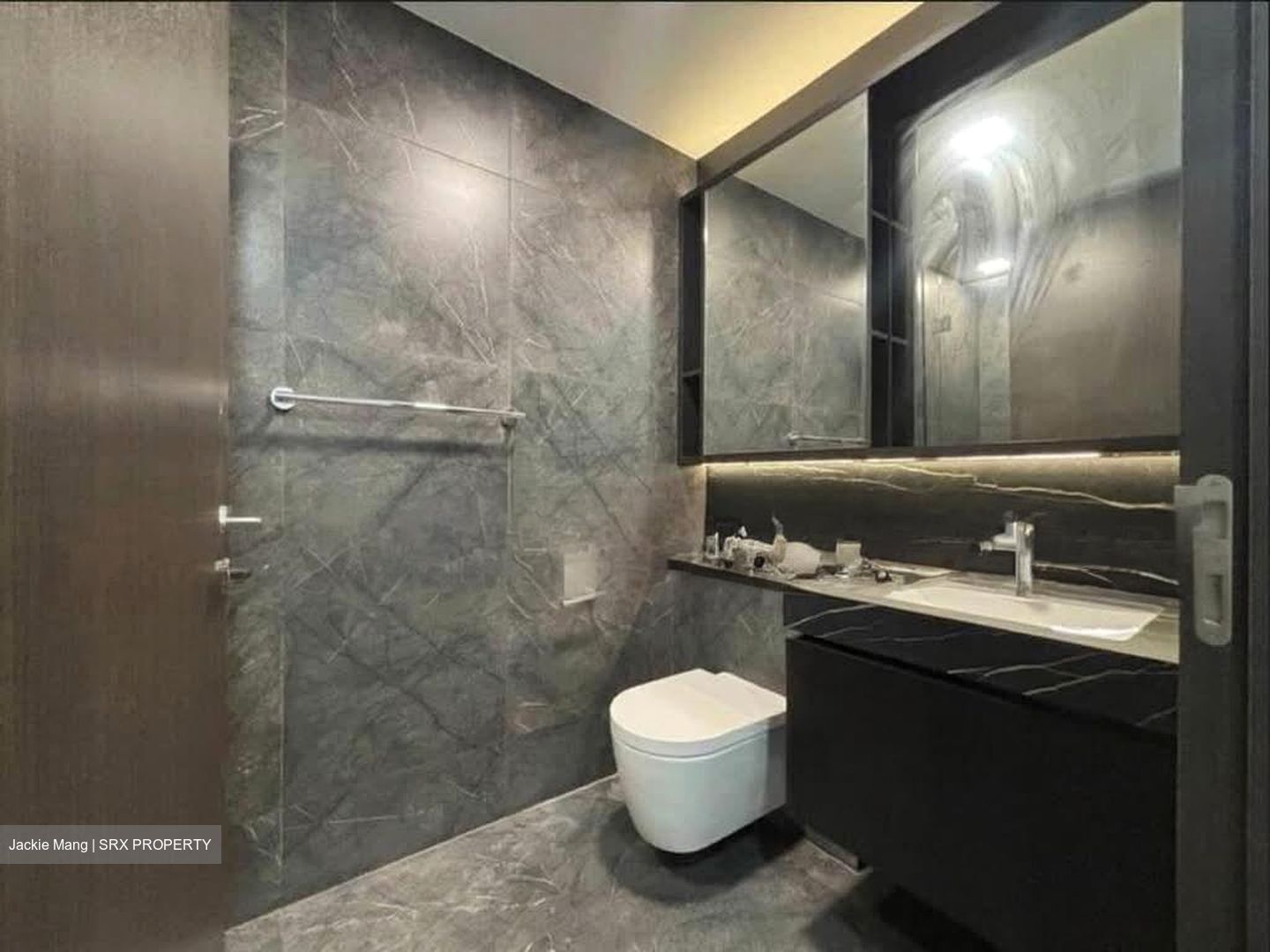 Hyll On Holland (D10), Condominium #556572761